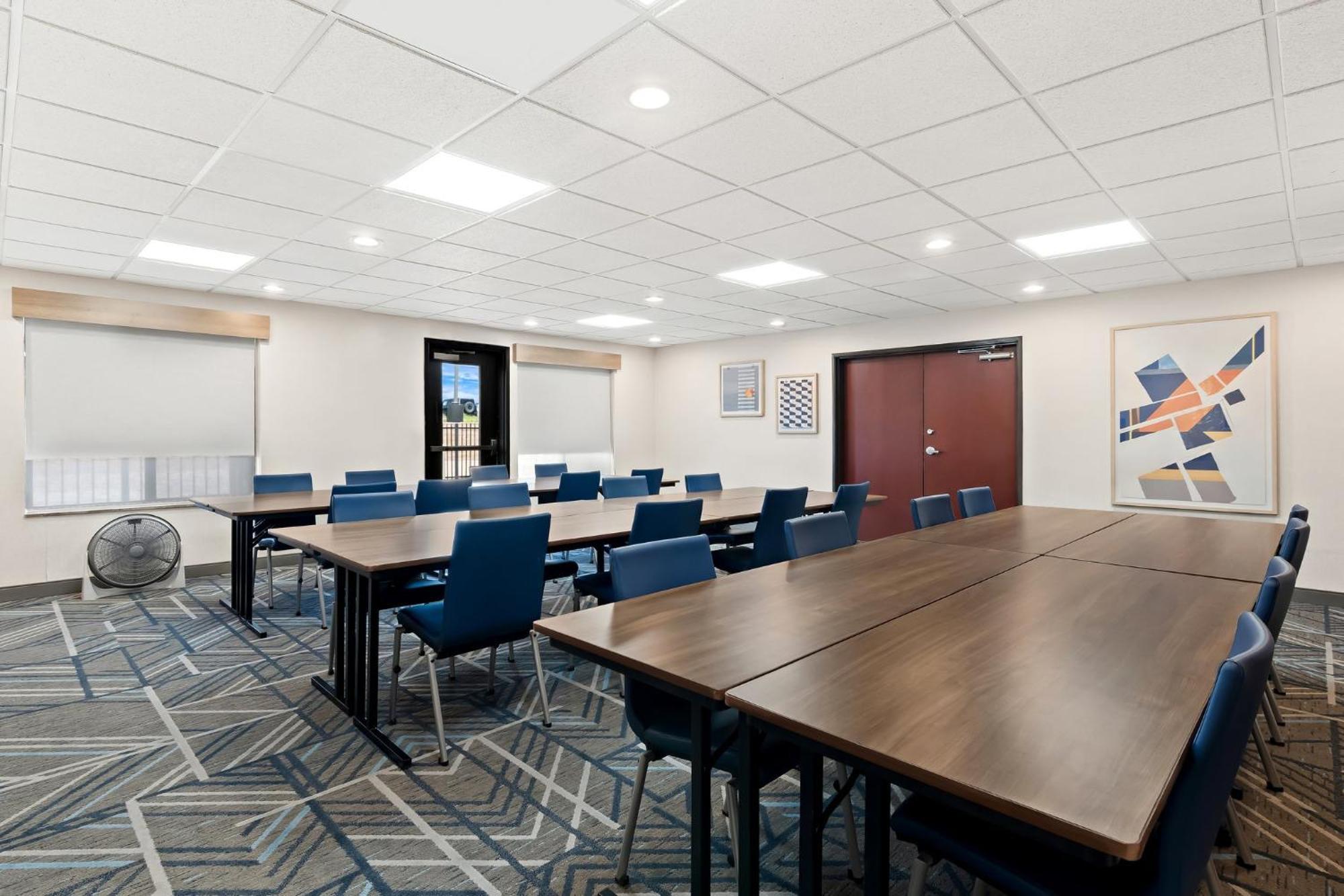 Holiday Inn Express & Suites Perry By Ihg Zewnętrze zdjęcie
