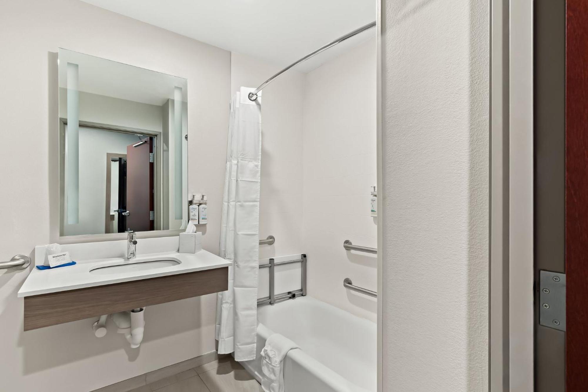 Holiday Inn Express & Suites Perry By Ihg Zewnętrze zdjęcie