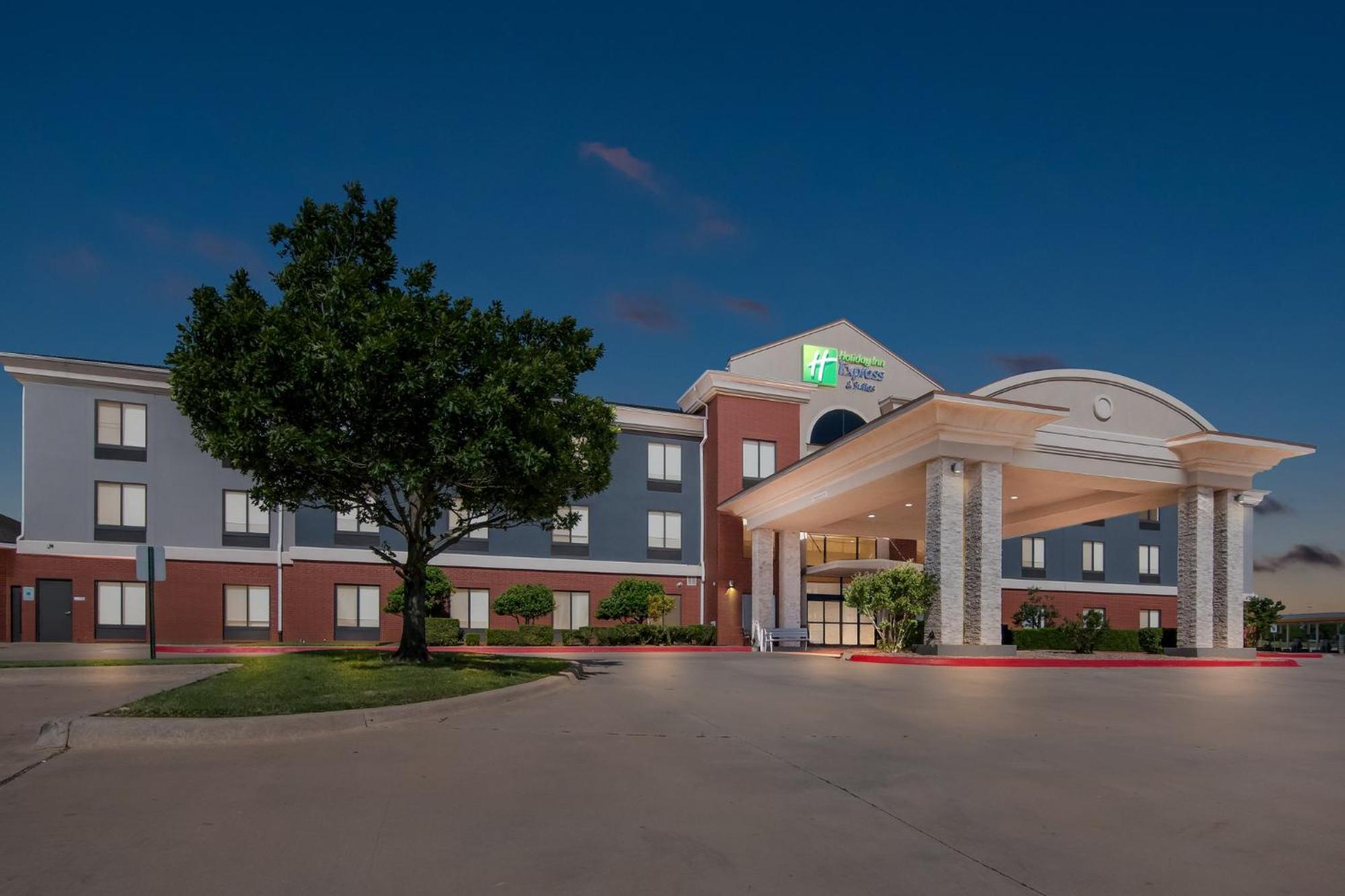Holiday Inn Express & Suites Perry By Ihg Zewnętrze zdjęcie