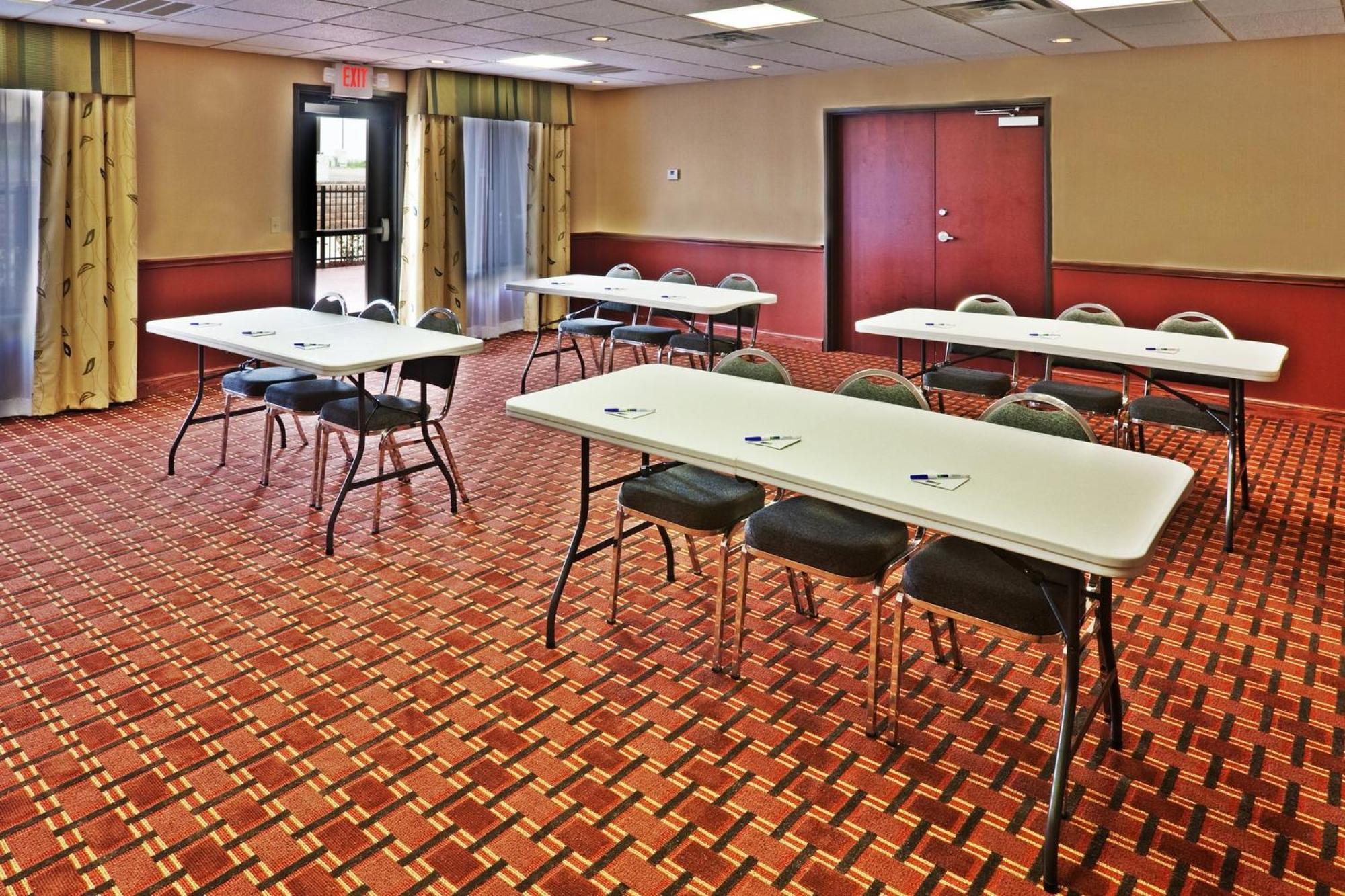 Holiday Inn Express & Suites Perry By Ihg Zewnętrze zdjęcie